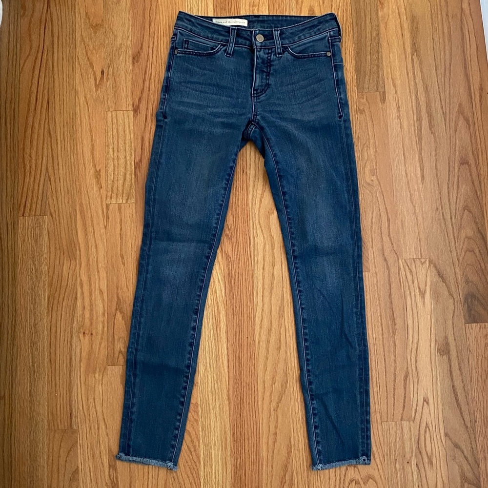 Pilcro and the leather press Jeans